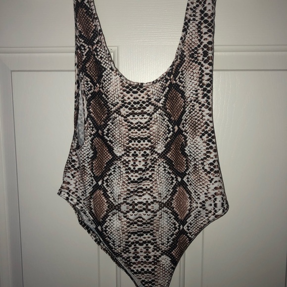 Nasty Gal Snakeskin Bodysuit - Picture 4 of 5